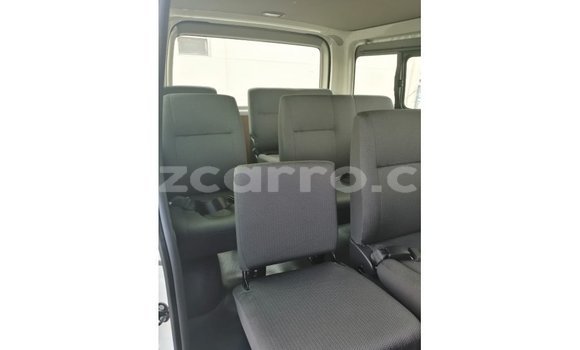 Buy Import Toyota Hiace White Car in Import - Dubai in Cabo Delgado Buy Import Toyota Hiace White Car in Import - Dubai in Cabo Delgado