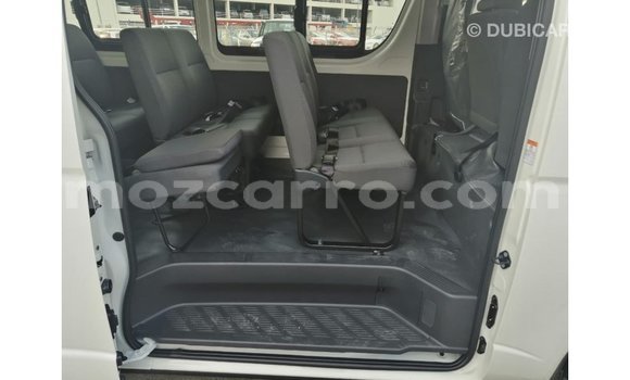 Buy Import Toyota Hiace White Car in Import - Dubai in Cabo Delgado Buy Import Toyota Hiace White Car in Import - Dubai in Cabo Delgado
