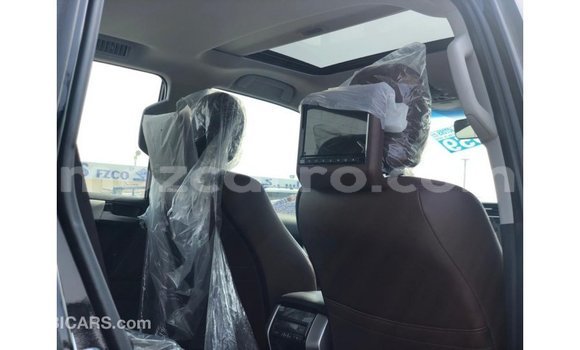 Nunua Imported Toyota Prado Nyeusi Gari ndani ya Import - Dubai nchini Cabo Delgado Nunua Imported Toyota Prado Nyeusi Gari ndani ya Import - Dubai nchini Cabo Delgado