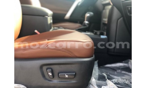 Nunua Imported Toyota Prado Nyeusi Gari ndani ya Import - Dubai nchini Cabo Delgado Nunua Imported Toyota Prado Nyeusi Gari ndani ya Import - Dubai nchini Cabo Delgado
