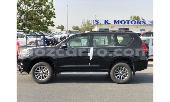 Nunua Imported Toyota Prado Nyeusi Gari ndani ya Import - Dubai nchini Cabo Delgado Nunua Imported Toyota Prado Nyeusi Gari ndani ya Import - Dubai nchini Cabo Delgado