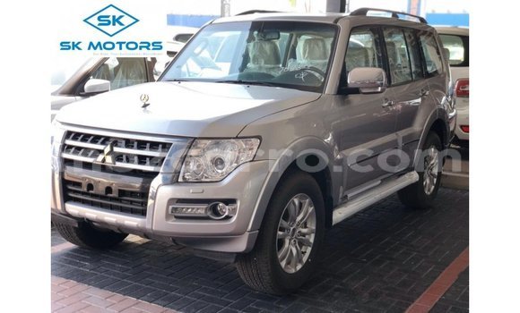 Comprar Importar Mitsubishi Pajero De outros Carro em Import - Dubai em Cabo Delgado