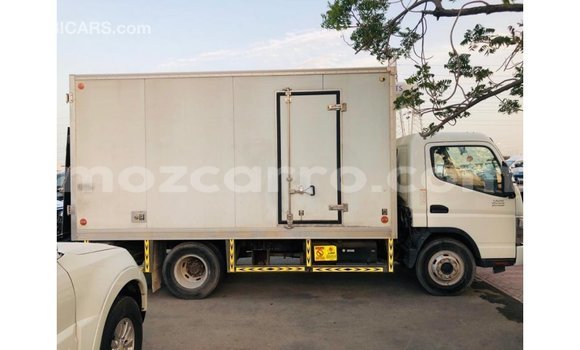 Comprar Importar Mitsubishi Canter Branco Caminhão em Import - Dubai em Cabo Delgado Comprar Importar Mitsubishi Canter Branco Caminhão em Import - Dubai em Cabo Delgado