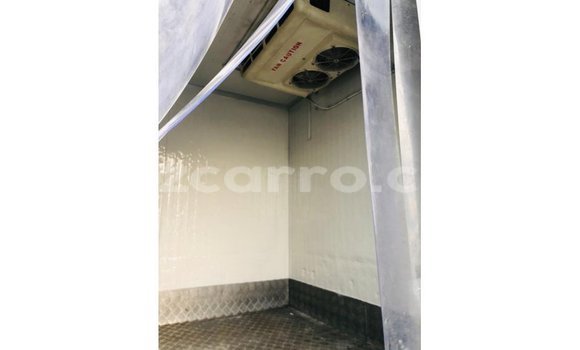 Comprar Importar Mitsubishi Canter Branco Caminhão em Import - Dubai em Cabo Delgado Comprar Importar Mitsubishi Canter Branco Caminhão em Import - Dubai em Cabo Delgado