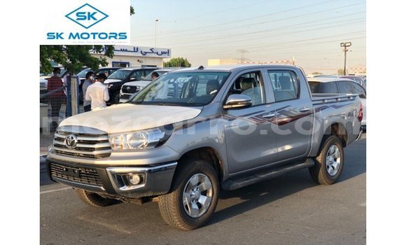 Nunua Imported Toyota Hilux Nyingine Gari ndani ya Import - Dubai nchini Cabo Delgado