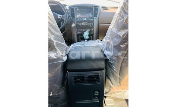 Nunua Imported Infiniti Q Nyeusi Gari ndani ya Import - Dubai nchini Cabo Delgado Nunua Imported Infiniti Q Nyeusi Gari ndani ya Import - Dubai nchini Cabo Delgado