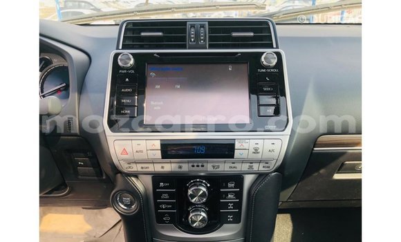 Tenga Imported Toyota Prado Bhurawuni Mota in Import - Dubai in Cabo Delgado Tenga Imported Toyota Prado Bhurawuni Mota in Import - Dubai in Cabo Delgado