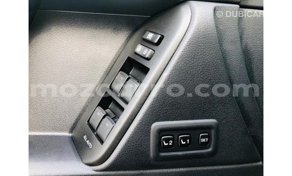 Tenga Imported Toyota Prado Bhurawuni Mota in Import - Dubai in Cabo Delgado Tenga Imported Toyota Prado Bhurawuni Mota in Import - Dubai in Cabo Delgado