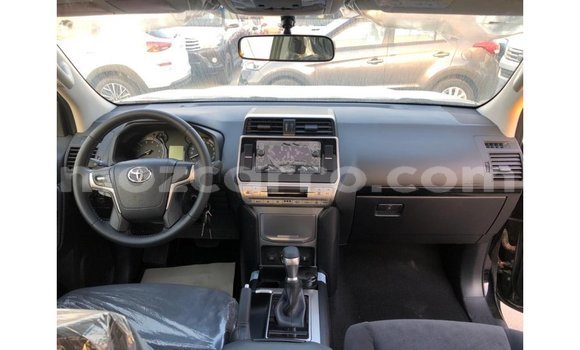 Nunua Imported Toyota Prado Nyeusi Gari ndani ya Import - Dubai nchini Cabo Delgado Nunua Imported Toyota Prado Nyeusi Gari ndani ya Import - Dubai nchini Cabo Delgado