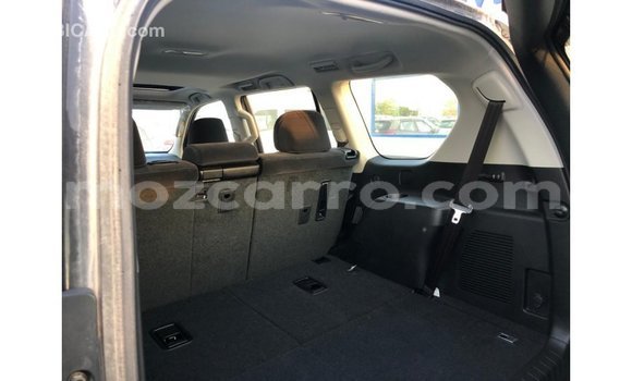 Nunua Imported Toyota Prado Nyeusi Gari ndani ya Import - Dubai nchini Cabo Delgado Nunua Imported Toyota Prado Nyeusi Gari ndani ya Import - Dubai nchini Cabo Delgado