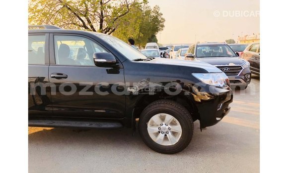 Nunua Imported Toyota Prado Nyeusi Gari ndani ya Import - Dubai nchini Cabo Delgado Nunua Imported Toyota Prado Nyeusi Gari ndani ya Import - Dubai nchini Cabo Delgado