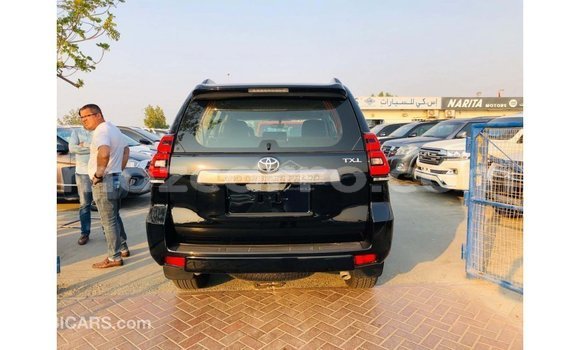 Nunua Imported Toyota Prado Nyeusi Gari ndani ya Import - Dubai nchini Cabo Delgado Nunua Imported Toyota Prado Nyeusi Gari ndani ya Import - Dubai nchini Cabo Delgado