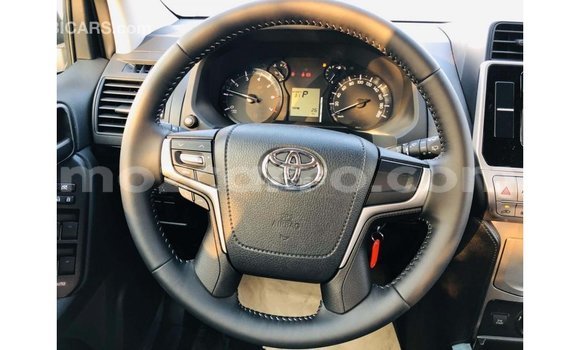 Nunua Imported Toyota Prado Nyeusi Gari ndani ya Import - Dubai nchini Cabo Delgado Nunua Imported Toyota Prado Nyeusi Gari ndani ya Import - Dubai nchini Cabo Delgado