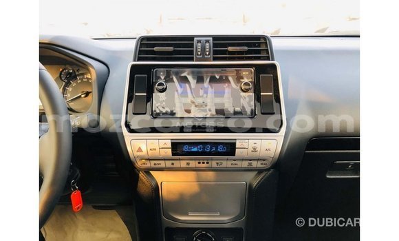Nunua Imported Toyota Prado Nyeusi Gari ndani ya Import - Dubai nchini Cabo Delgado Nunua Imported Toyota Prado Nyeusi Gari ndani ya Import - Dubai nchini Cabo Delgado