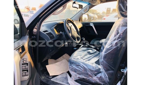 Nunua Imported Toyota Prado Nyeusi Gari ndani ya Import - Dubai nchini Cabo Delgado Nunua Imported Toyota Prado Nyeusi Gari ndani ya Import - Dubai nchini Cabo Delgado