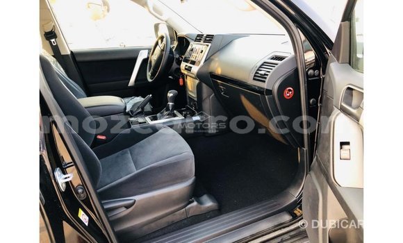 Nunua Imported Toyota Prado Nyeusi Gari ndani ya Import - Dubai nchini Cabo Delgado Nunua Imported Toyota Prado Nyeusi Gari ndani ya Import - Dubai nchini Cabo Delgado