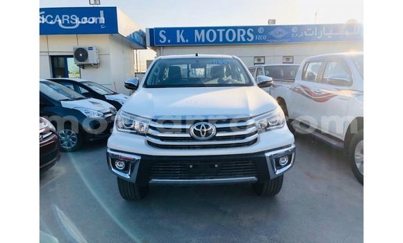 Nunua Imported Toyota Hilux Nyeupe Gari ndani ya Import - Dubai nchini Cabo Delgado Nunua Imported Toyota Hilux Nyeupe Gari ndani ya Import - Dubai nchini Cabo Delgado