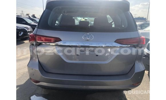 Nunua Imported Toyota Fortuner Nyingine Gari ndani ya Import - Dubai nchini Cabo Delgado Nunua Imported Toyota Fortuner Nyingine Gari ndani ya Import - Dubai nchini Cabo Delgado