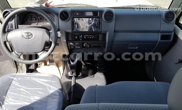 Buy Import Toyota Land Cruiser White Car in Import - Dubai in Cabo Delgado Buy Import Toyota Land Cruiser White Car in Import - Dubai in Cabo Delgado