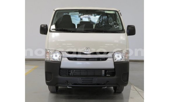 Comprar Importar Toyota Hiace Branco Carro em Import - Dubai em Cabo Delgado