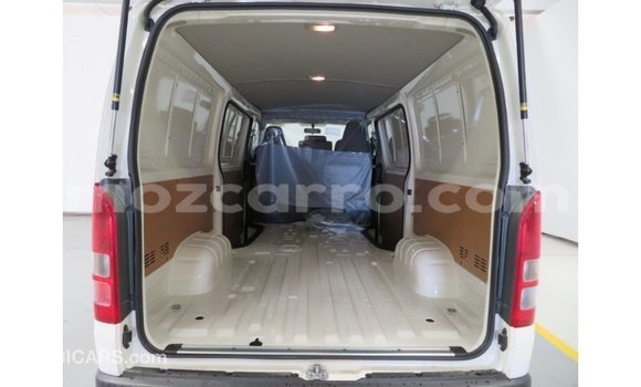 Buy Import Toyota Hiace White Car in Import - Dubai in Cabo Delgado Buy Import Toyota Hiace White Car in Import - Dubai in Cabo Delgado