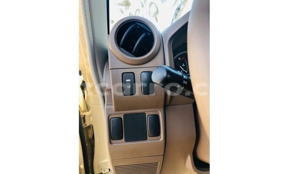 Buy Import Toyota Land Cruiser Beige Car in Import - Dubai in Cabo Delgado Buy Import Toyota Land Cruiser Beige Car in Import - Dubai in Cabo Delgado