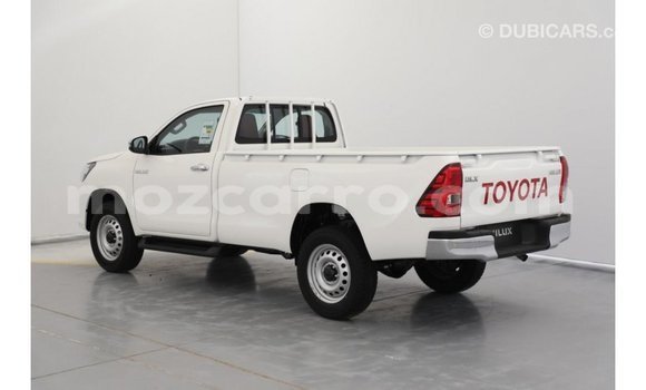 Buy Import Toyota Hilux White Car in Import - Dubai in Cabo Delgado Buy Import Toyota Hilux White Car in Import - Dubai in Cabo Delgado
