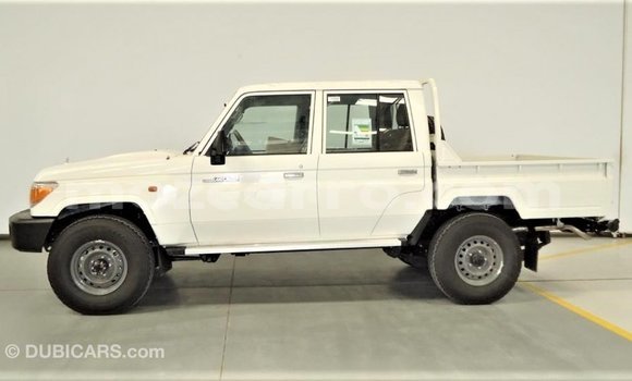 Buy Import Toyota Land Cruiser White Car in Import - Dubai in Cabo Delgado Buy Import Toyota Land Cruiser White Car in Import - Dubai in Cabo Delgado
