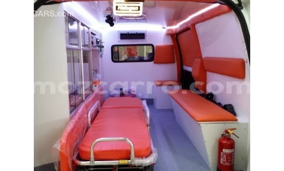 Nunua Imported Toyota Hiace Nyeupe Gari ndani ya Import - Dubai nchini Cabo Delgado Nunua Imported Toyota Hiace Nyeupe Gari ndani ya Import - Dubai nchini Cabo Delgado