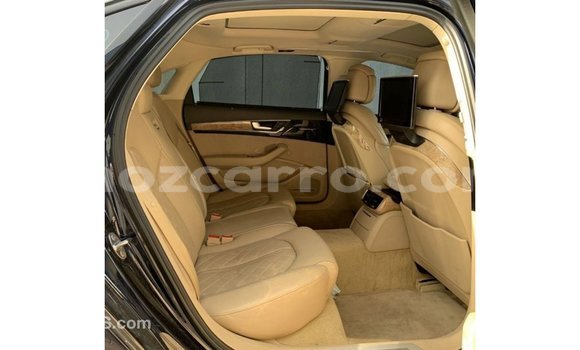 Nunua Imported Audi A8 Bluu Gari ndani ya Import - Dubai nchini Cabo Delgado Nunua Imported Audi A8 Bluu Gari ndani ya Import - Dubai nchini Cabo Delgado