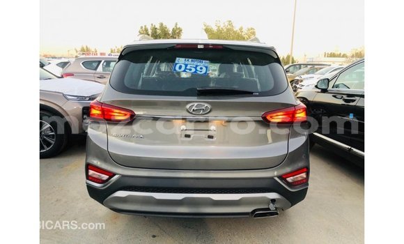 Nunua Imported Hyundai Santa Fe Brown Gari ndani ya Import - Dubai nchini Cabo Delgado Nunua Imported Hyundai Santa Fe Brown Gari ndani ya Import - Dubai nchini Cabo Delgado