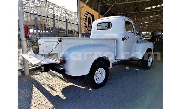 Tenga Imported Ford Club Wagon Chena Mota in Import - Dubai in Cabo Delgado Tenga Imported Ford Club Wagon Chena Mota in Import - Dubai in Cabo Delgado