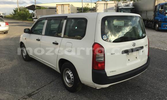 Nunua Ilio tumika Toyota Probox Nyeupe Gari ndani ya Maputo nchini Maputo Nunua Ilio tumika Toyota Probox Nyeupe Gari ndani ya Maputo nchini Maputo