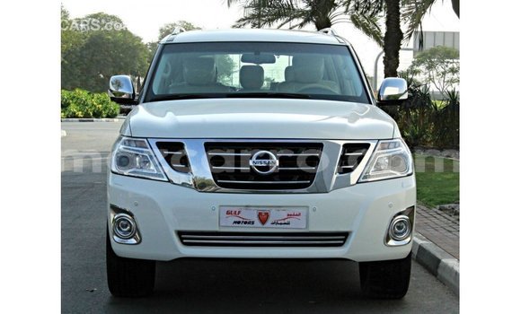 Nunua Imported Nissan Patrol Nyeupe Gari ndani ya Import - Dubai nchini Cabo Delgado Nunua Imported Nissan Patrol Nyeupe Gari ndani ya Import - Dubai nchini Cabo Delgado
