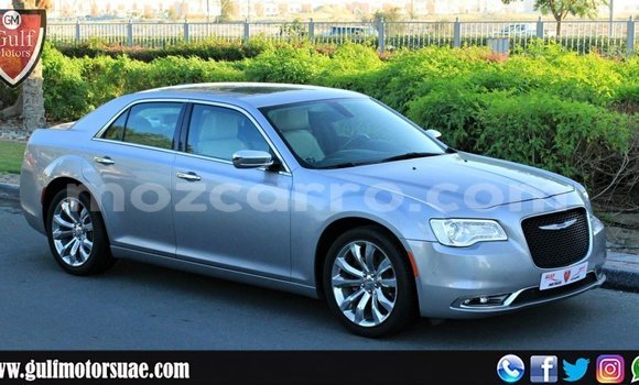 Comprar Importar Chrysler 300 De outros Carro em Import - Dubai em Cabo Delgado
