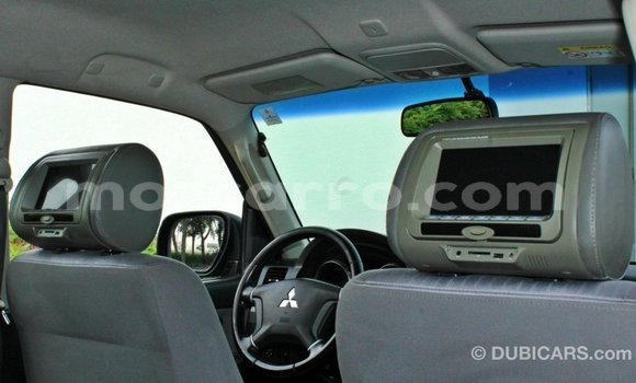 Tenga Imported Mitsubishi Pajero Bhurawuni Mota in Import - Dubai in Cabo Delgado Tenga Imported Mitsubishi Pajero Bhurawuni Mota in Import - Dubai in Cabo Delgado