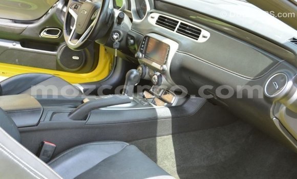 Tenga Imported Chevrolet Camaro Zvimwe Mota in Import - Dubai in Cabo Delgado Tenga Imported Chevrolet Camaro Zvimwe Mota in Import - Dubai in Cabo Delgado