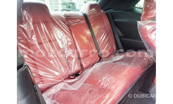 Tenga Imported Dodge Challenger Chena Mota in Import - Dubai in Cabo Delgado Tenga Imported Dodge Challenger Chena Mota in Import - Dubai in Cabo Delgado