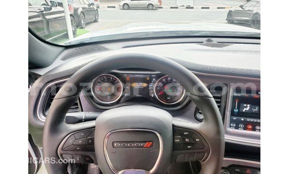 Tenga Imported Dodge Challenger Chena Mota in Import - Dubai in Cabo Delgado Tenga Imported Dodge Challenger Chena Mota in Import - Dubai in Cabo Delgado