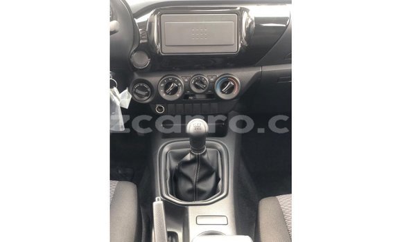 Buy Import Toyota Hilux White Car in Import - Dubai in Cabo Delgado Buy Import Toyota Hilux White Car in Import - Dubai in Cabo Delgado