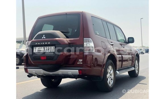 Comprar Importar Mitsubishi Pajero Vermelho Carro em Import - Dubai em Cabo Delgado Comprar Importar Mitsubishi Pajero Vermelho Carro em Import - Dubai em Cabo Delgado