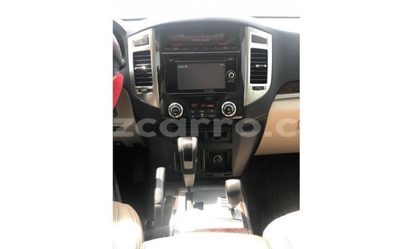 Comprar Importar Mitsubishi Pajero Vermelho Carro em Import - Dubai em Cabo Delgado Comprar Importar Mitsubishi Pajero Vermelho Carro em Import - Dubai em Cabo Delgado