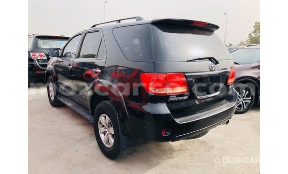 Nunua Imported Toyota Fortuner Nyeusi Gari ndani ya Import - Dubai nchini Cabo Delgado Nunua Imported Toyota Fortuner Nyeusi Gari ndani ya Import - Dubai nchini Cabo Delgado
