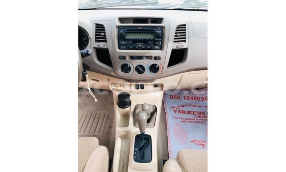 Nunua Imported Toyota Fortuner Nyeusi Gari ndani ya Import - Dubai nchini Cabo Delgado Nunua Imported Toyota Fortuner Nyeusi Gari ndani ya Import - Dubai nchini Cabo Delgado