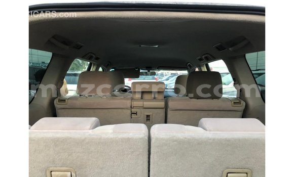 Nunua Imported Toyota Prado Nyeupe Gari ndani ya Import - Dubai nchini Cabo Delgado Nunua Imported Toyota Prado Nyeupe Gari ndani ya Import - Dubai nchini Cabo Delgado