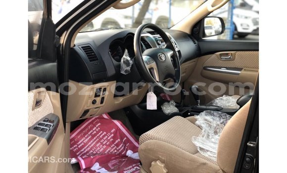 Comprar Importar Toyota Fortuner Preto Carro em Import - Dubai em Cabo Delgado Comprar Importar Toyota Fortuner Preto Carro em Import - Dubai em Cabo Delgado