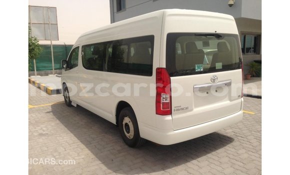 Nunua Imported Toyota Hiace Nyeupe Gari ndani ya Import - Dubai nchini Cabo Delgado Nunua Imported Toyota Hiace Nyeupe Gari ndani ya Import - Dubai nchini Cabo Delgado