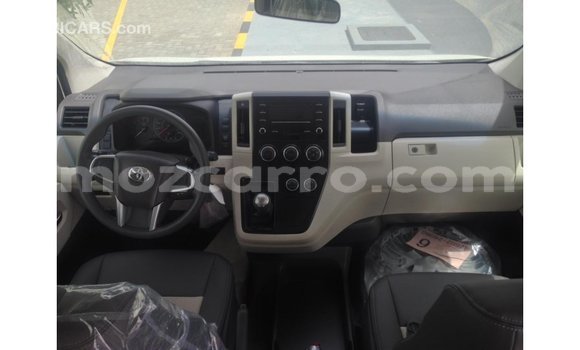 Nunua Imported Toyota Hiace Nyeupe Gari ndani ya Import - Dubai nchini Cabo Delgado Nunua Imported Toyota Hiace Nyeupe Gari ndani ya Import - Dubai nchini Cabo Delgado