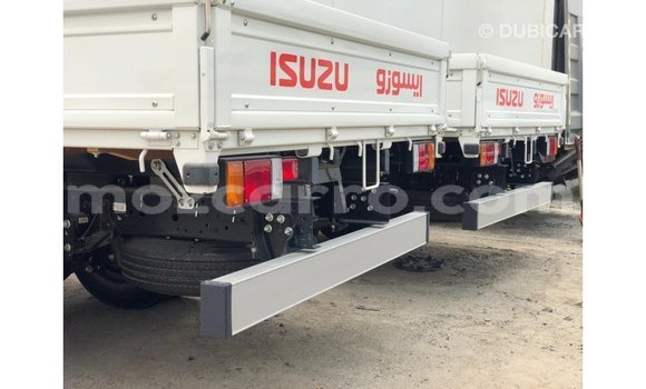 Nunua Imported Isuzu D-MAX Nyeupe Gari ndani ya Import - Dubai nchini Cabo Delgado Nunua Imported Isuzu D-MAX Nyeupe Gari ndani ya Import - Dubai nchini Cabo Delgado