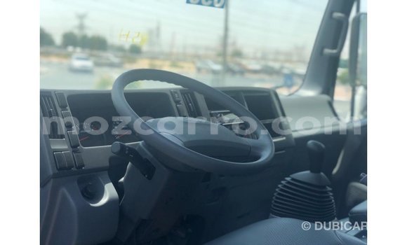 Nunua Imported Isuzu D-MAX Nyeupe Gari ndani ya Import - Dubai nchini Cabo Delgado Nunua Imported Isuzu D-MAX Nyeupe Gari ndani ya Import - Dubai nchini Cabo Delgado